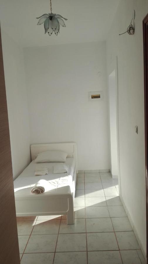 Baci Apartments Ksamil Exterior foto